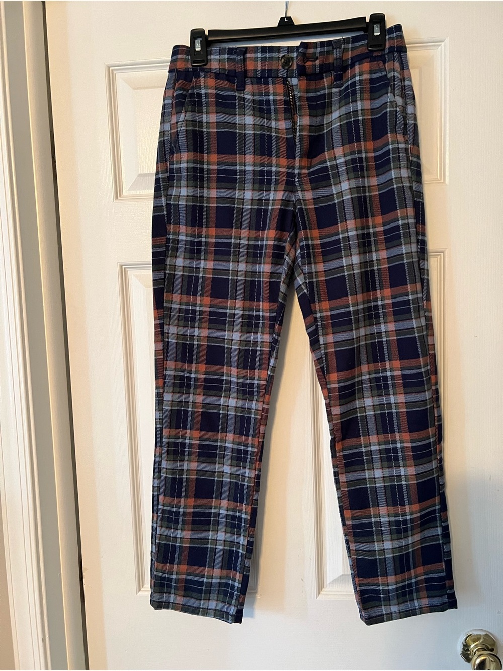 American Eagle Outfitters Navy and Rust Plaid Chinos
